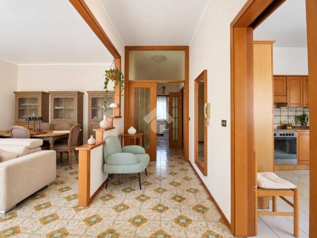 Villa in vendita a Cappelle sul Tavo PE