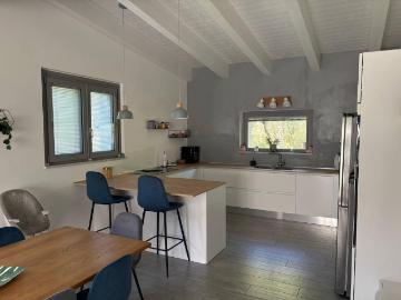 Villa in vendita a Cappelle sul Tavo PE