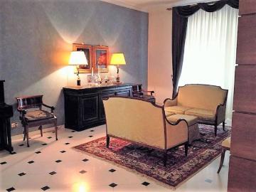 Villa in vendita a Capraia e Limite FI