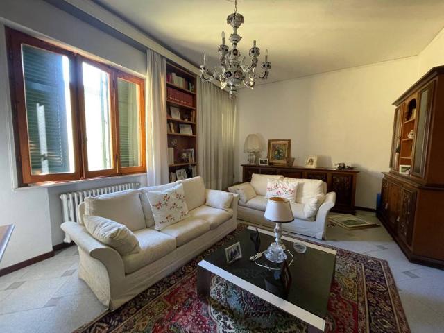 Villa in vendita a Capraia e Limite FI