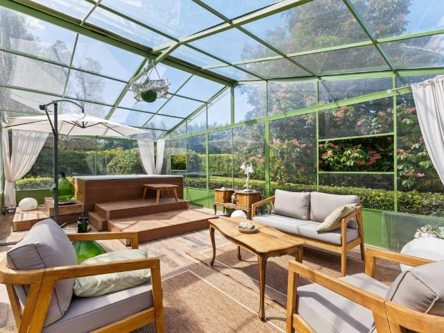 Villa in vendita a Capranica VT