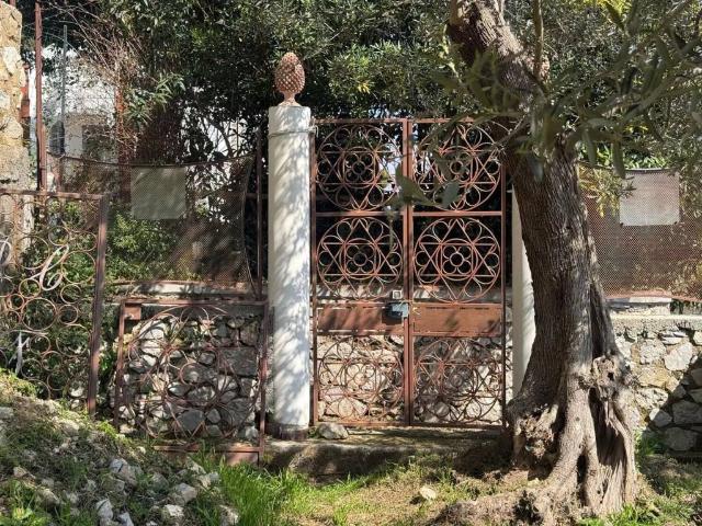 Villa in vendita a Capri NA