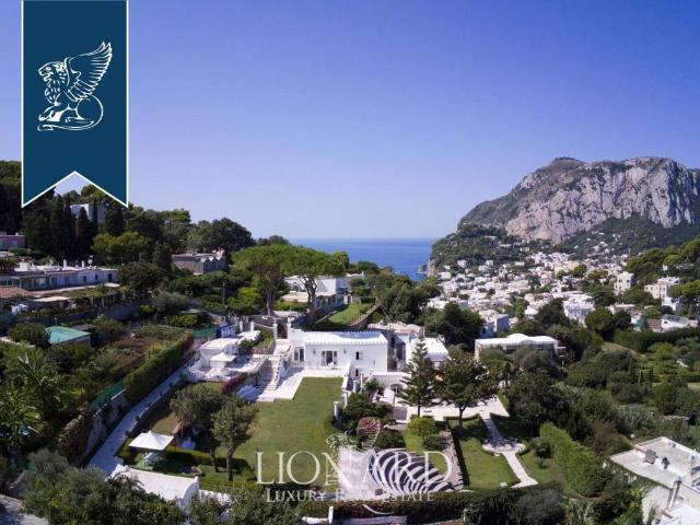 Villa in vendita a Capri NA