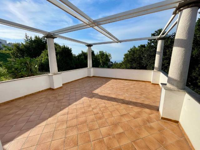 Villa in vendita a Capri NA