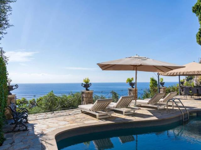 Villa in vendita a Capri NA