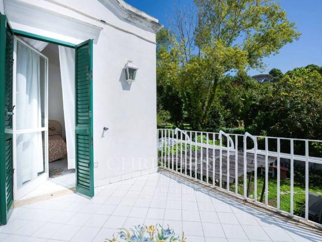 Villa in vendita a Capri NA