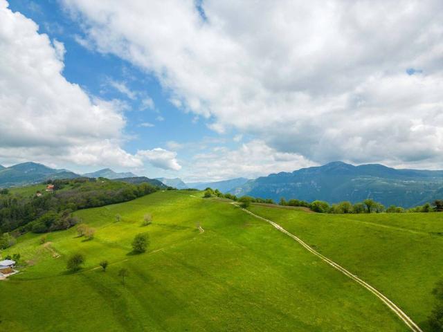 Villa in vendita a Caprino Veronese VR