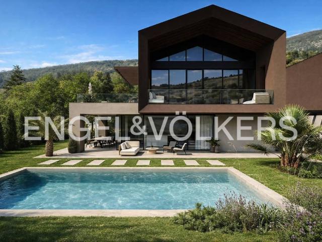 Villa in vendita a Caprino Veronese VR