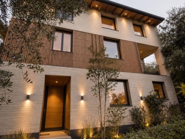 Villa in vendita a Caprino Veronese VR