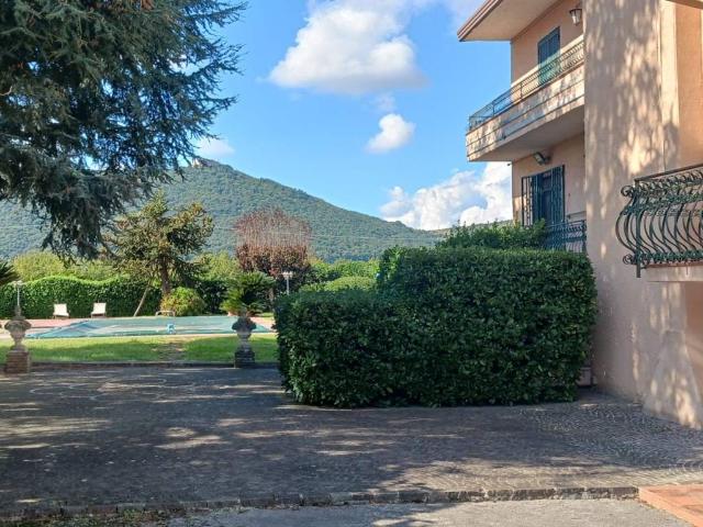 Villa in vendita a Capua CE