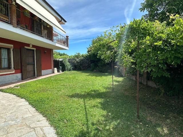 Villa in vendita a Caramagna Piemonte CN