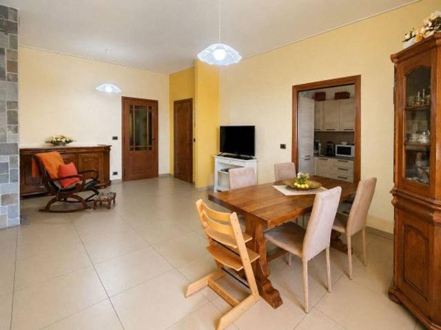 Villa in vendita a Caramagna Piemonte