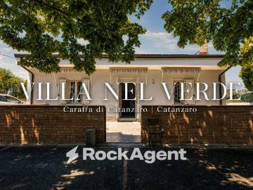 Villa in vendita a Caraffa di Catanzaro CZ