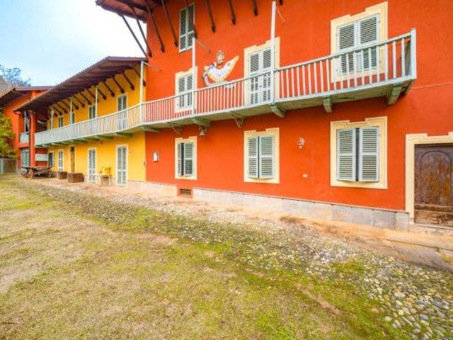 Villa in vendita a Caraglio