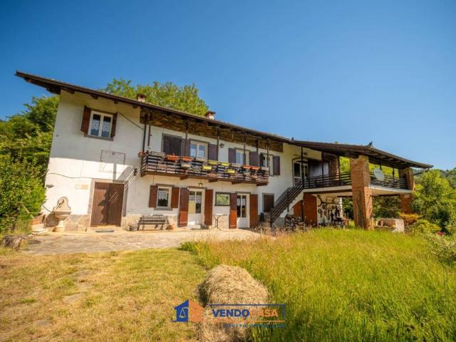 Villa in vendita a Caraglio CN