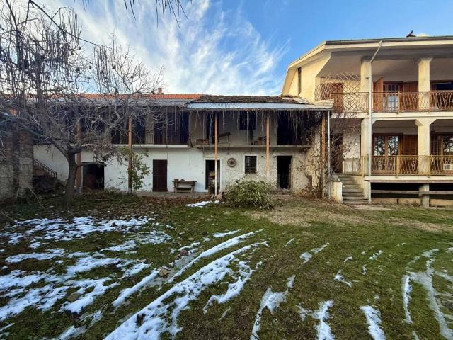Villa in vendita a Caraglio CN
