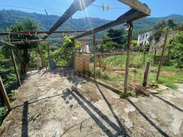 Villa in vendita a Carasco GE