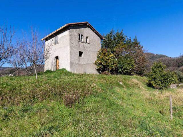 Villa in vendita a Carasco GE