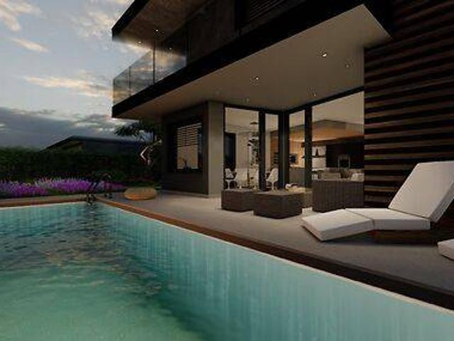Villa in vendita a Carate Brianza MB