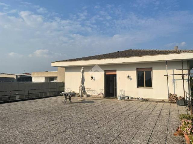 Villa in vendita a Cardano al Campo VA