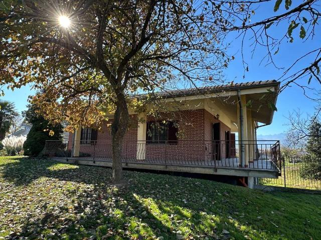 Villa in vendita a Cardè CN