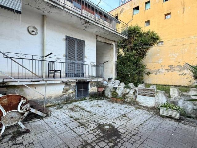 Villa in vendita a Cardito NA