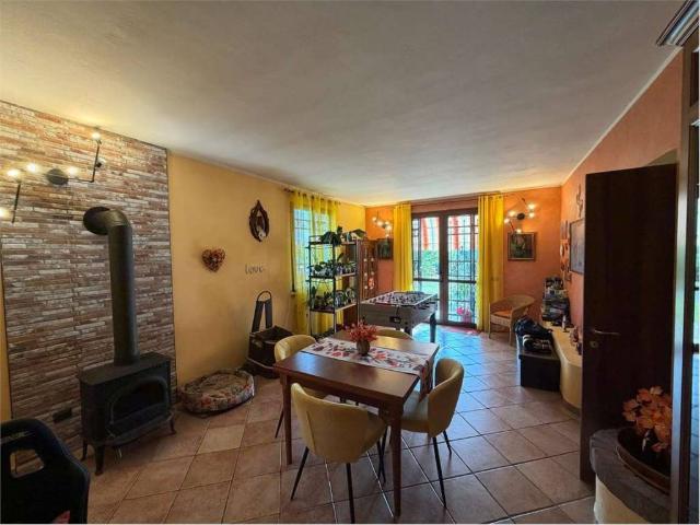 Villa in vendita a Carentino AL