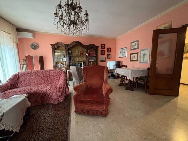 Villa in vendita a Caresanablot VC