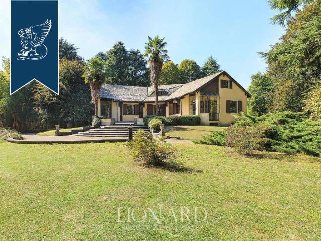 Villa in vendita a Carimate CO