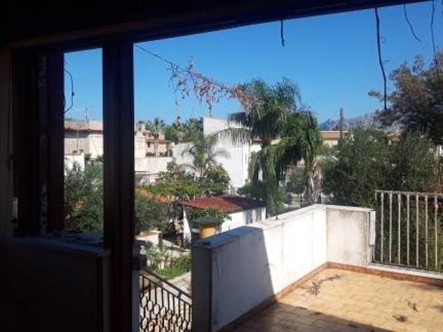 Villa in vendita a Carini PA