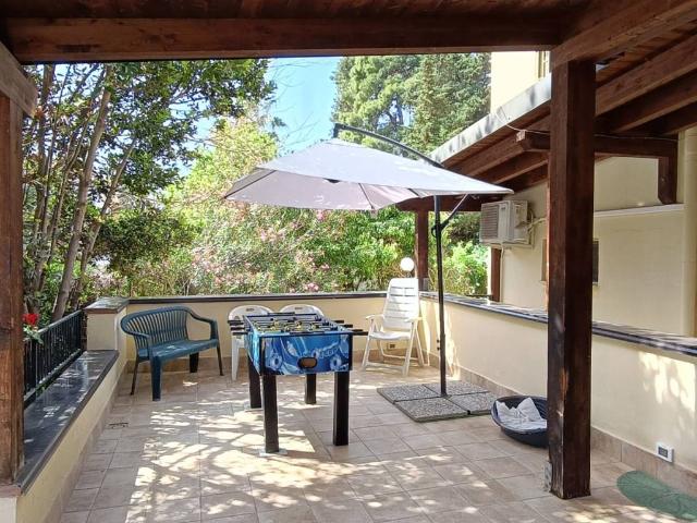 Villa in vendita a Carini PA