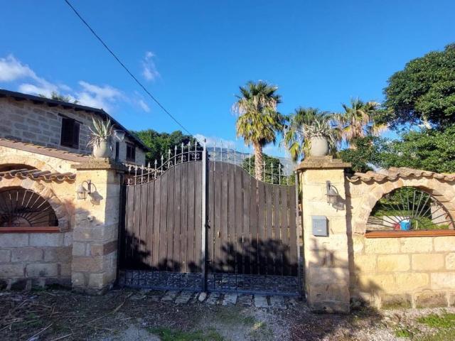 Villa in vendita a Carini PA