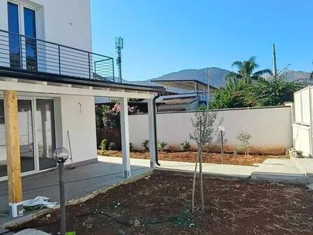 Villa in vendita a Carini PA