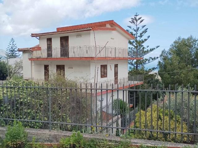 Villa in vendita a Carini PA