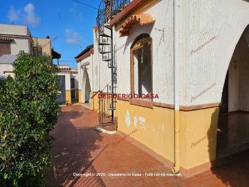 Villa in vendita a Carini PA