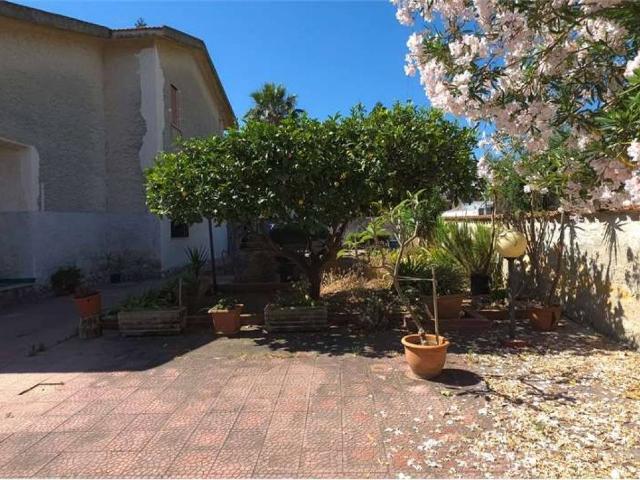 Villa in vendita a Carini PA