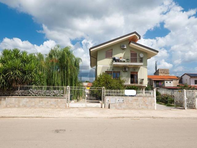 Villa in vendita a Carinola CE
