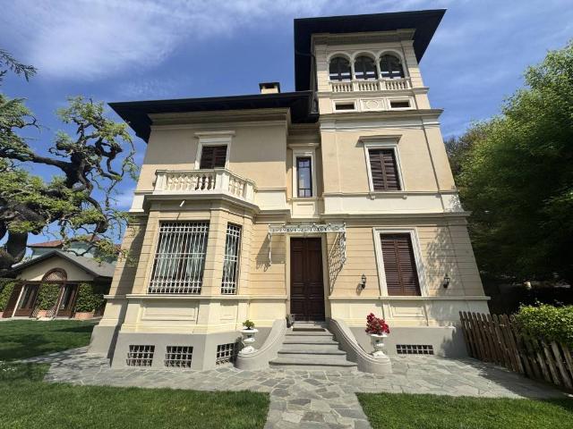 Villa in vendita a Carignano TO