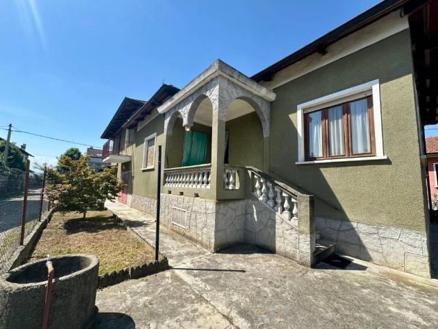 Villa in vendita a Carignano TO