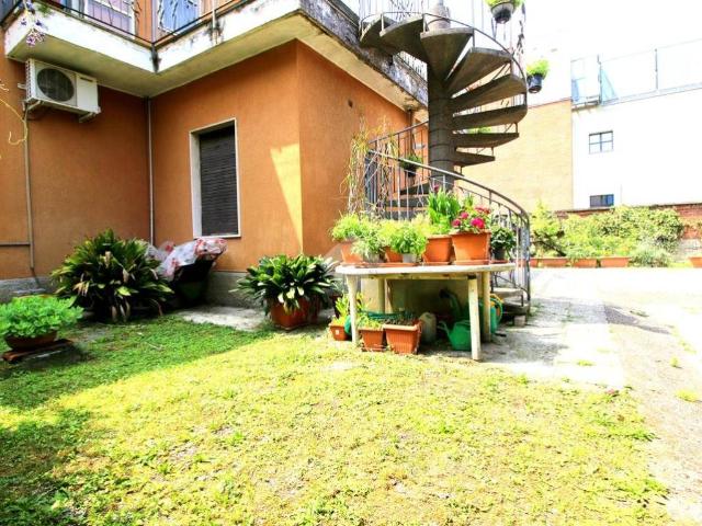 Villa in vendita a Caronno Pertusella VA