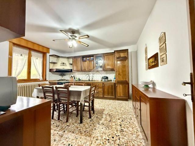 Villa in vendita a Carobbio degli Angeli BG
