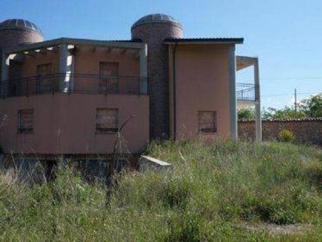 Villa in vendita a Carolei CS