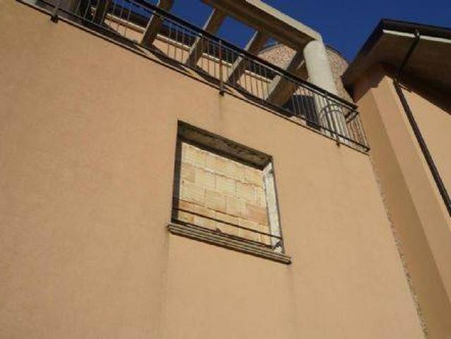 Villa in vendita a Carolei CS