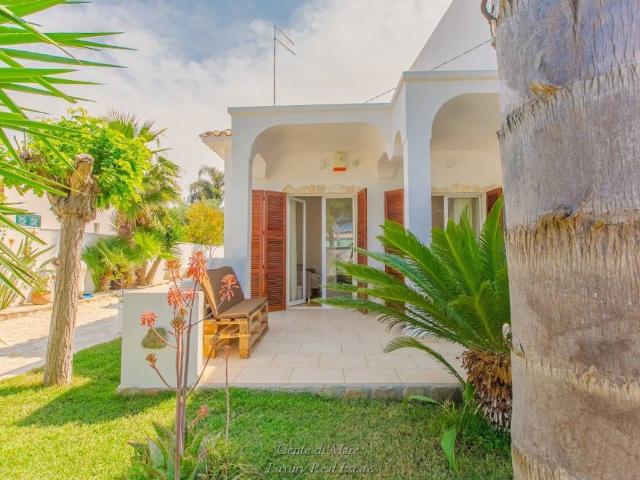 Villa in vendita a Carovigno BR