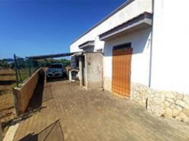 Villa in vendita a Carovigno BR