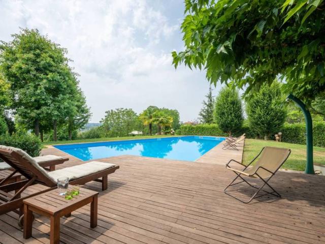 Villa in vendita a Canale CN