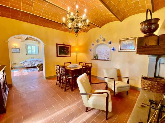 Villa in vendita a Carmignano PO