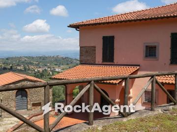 Villa in vendita a Carmignano PO