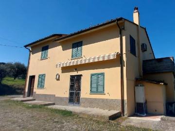 Villa in vendita a Carmignano PO