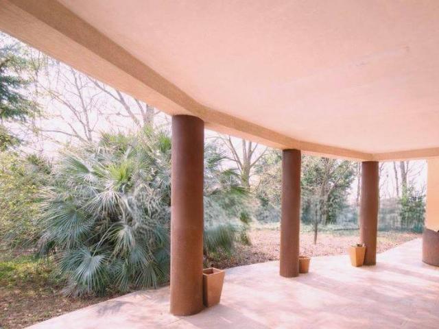 Villa in vendita a Carpaneto Piacentino PC
